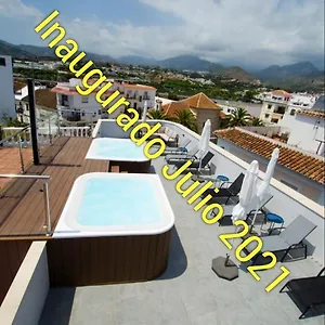 Nerja-centro-jacuzzi- Mirador De La Ermita- Adults Recommended Spanje